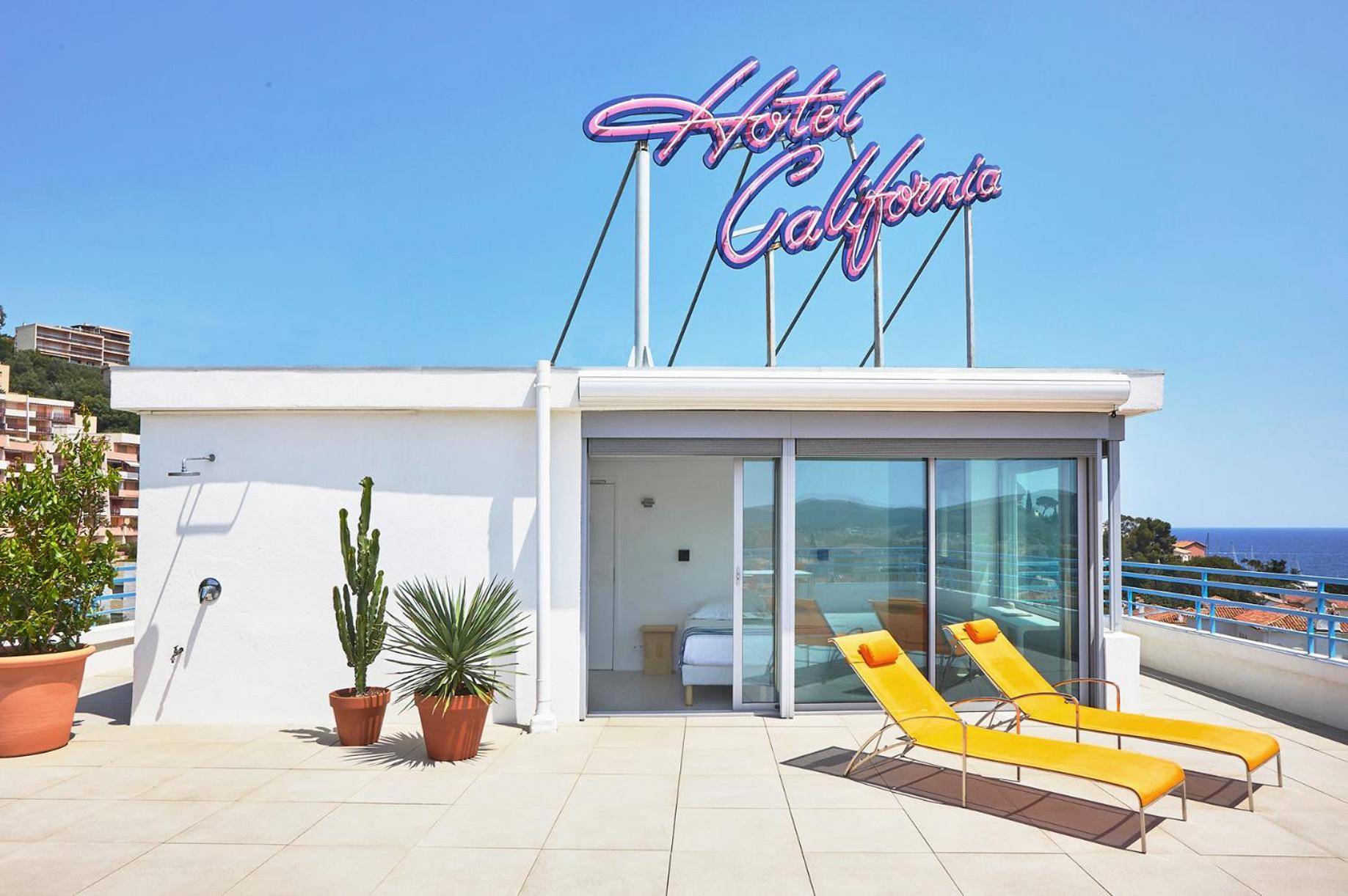 Hotel California Le Lavandou Exterior foto